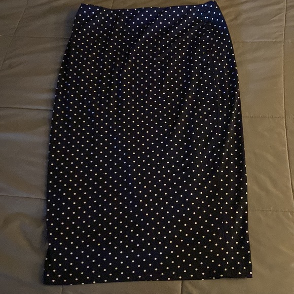 Women’s black and white polka dot pencil skirt size small - Picture 5 of 5
